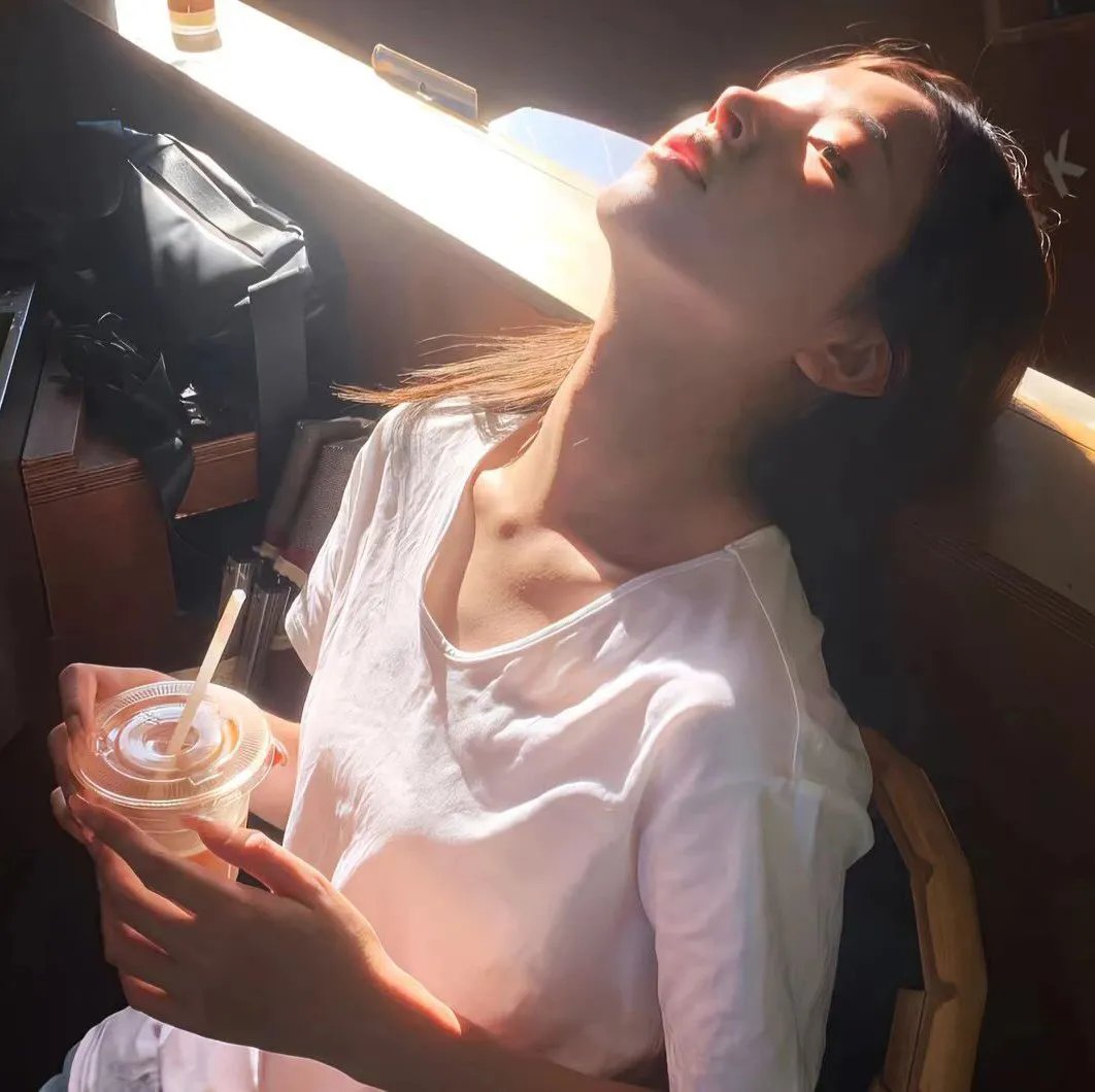 像恶魔的女人